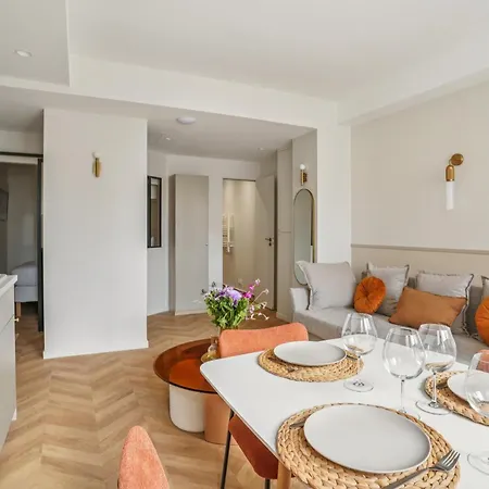 Lavie Maison Ac Fontaine Parigi